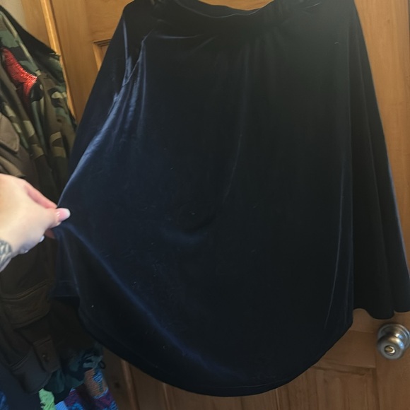 Modcloth Dresses & Skirts - Modcloth Blue-Black skirt velvety material boho hippie